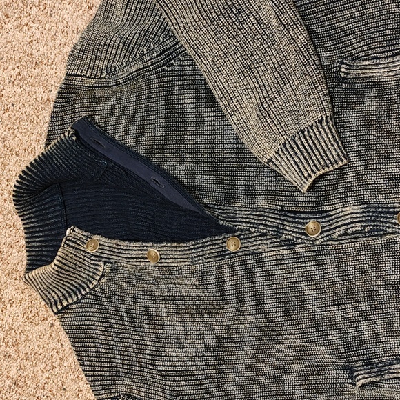 Cardigan - Picture 2 of 7